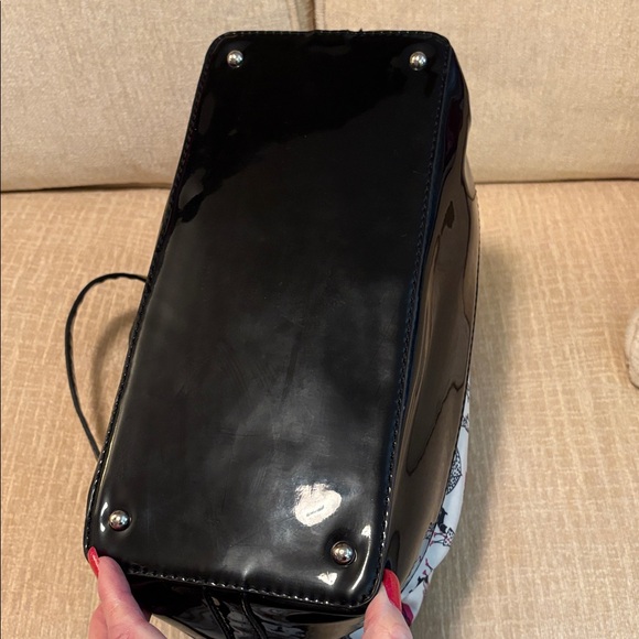 lululemon athletica Graphic Tote Bag with Pouch - Picture 8 of 13